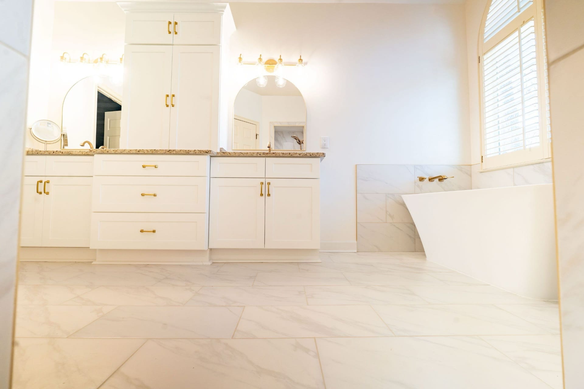 Alicia's Bathroom Remodel